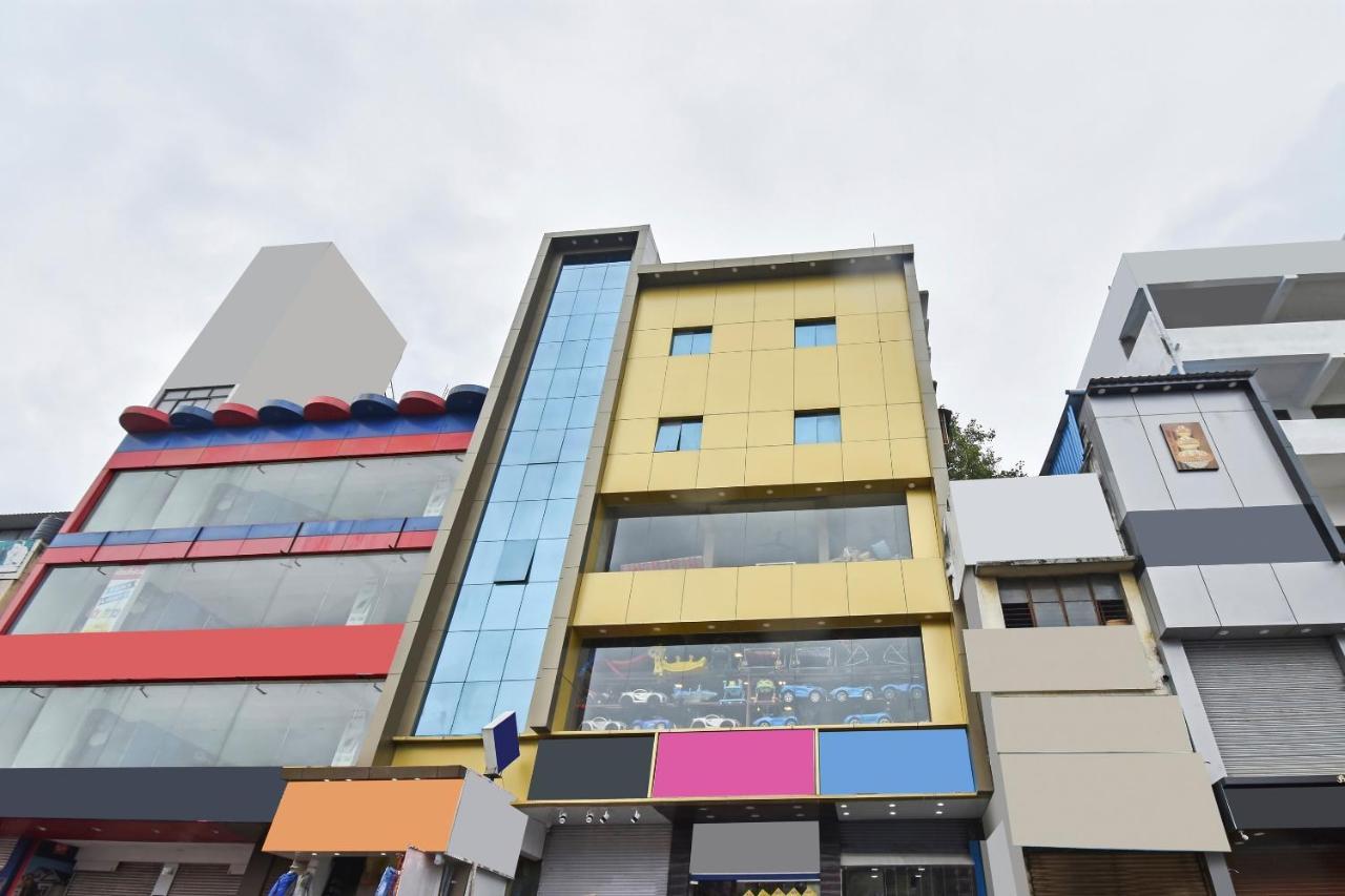 Oyo Home 78047 Alluring Stay Pimpri Pimpri-Chinchwad Extérieur photo