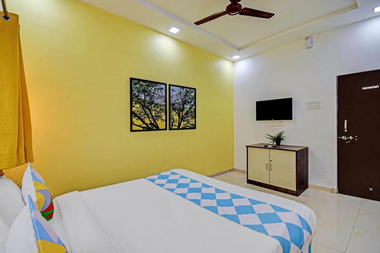 Oyo Home 78047 Alluring Stay Pimpri Pimpri-Chinchwad Extérieur photo