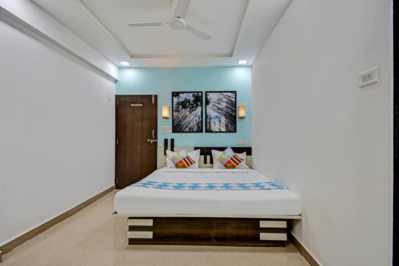 Oyo Home 78047 Alluring Stay Pimpri Pimpri-Chinchwad Extérieur photo