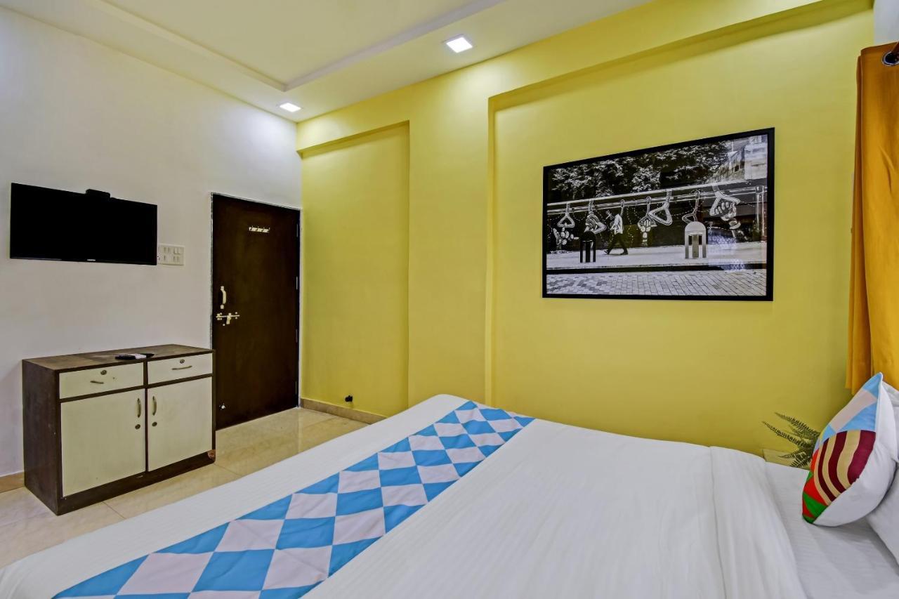 Oyo Home 78047 Alluring Stay Pimpri Pimpri-Chinchwad Extérieur photo